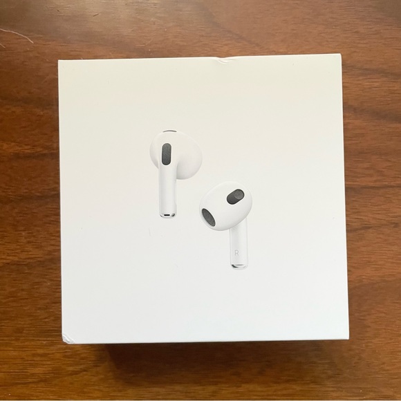 Apple AirPods 3rd Generation Earbuds Headphones - Picture 1 of 4